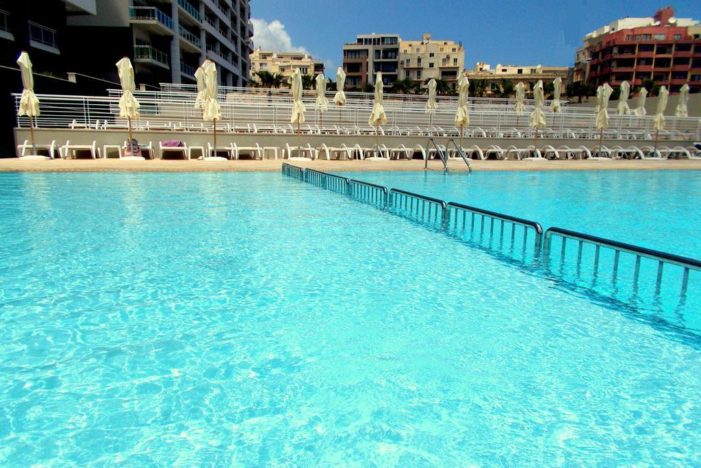 Summer Breeze Sliema Bagian luar foto